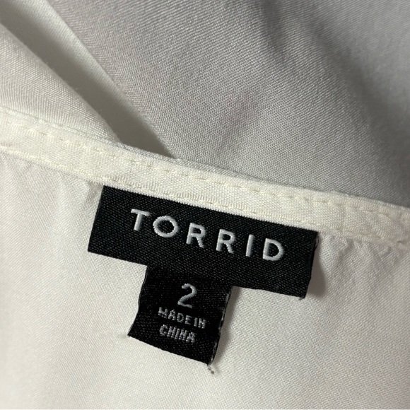 Torrid Top - Picture 4 of 6